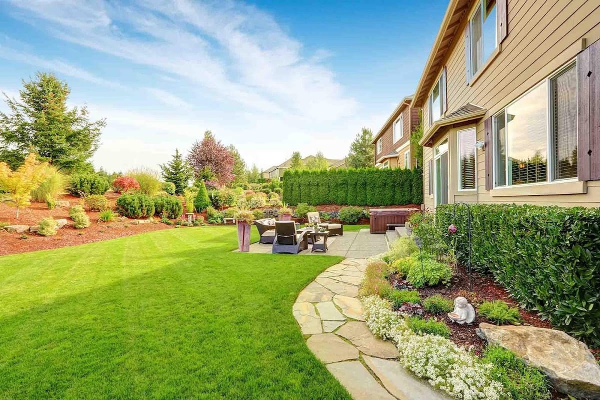 Nelson Lawn and Landscape lawn care crew result in Columbus